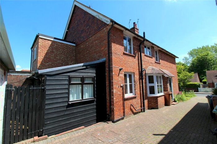 3 Bedroom Semi-Detached House To Rent In Dorothy Avenue, Cranbrook, Kent, TN17