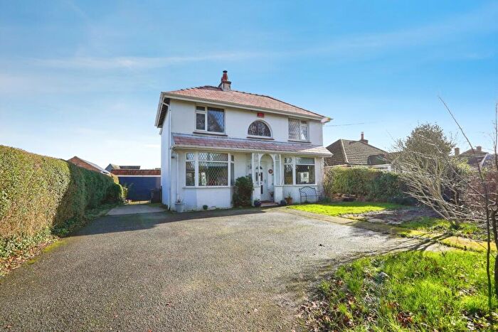 5 Bedroom Detached House For Sale In Bewsbury Cross Lane, Whitfield, Dover, Kent, CT16