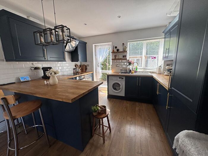 2 Bedroom House To Rent In Sharp Close, Aylesbury, HP21