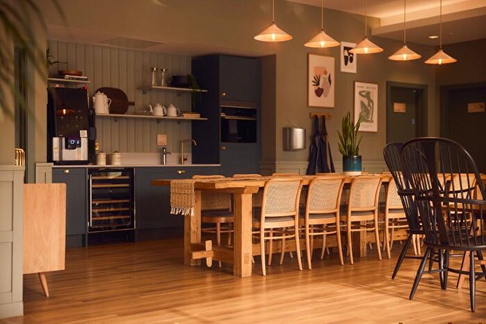 1 Bedroom Apartment To Rent In Leodis Square, Leeds, West Yorkshire, LS11