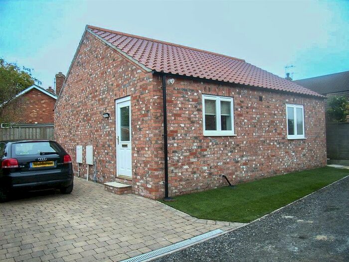 2 Bedroom Bungalow To Rent In Little Garth, Southfields Road, Strensall, York, YO32