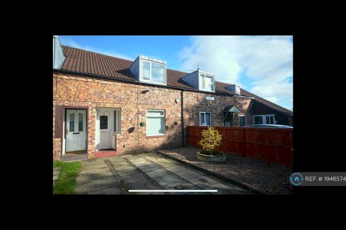 2 Bedroom Terraced House To Rent In The Lea, Waterthorpe, Sheffield, S20