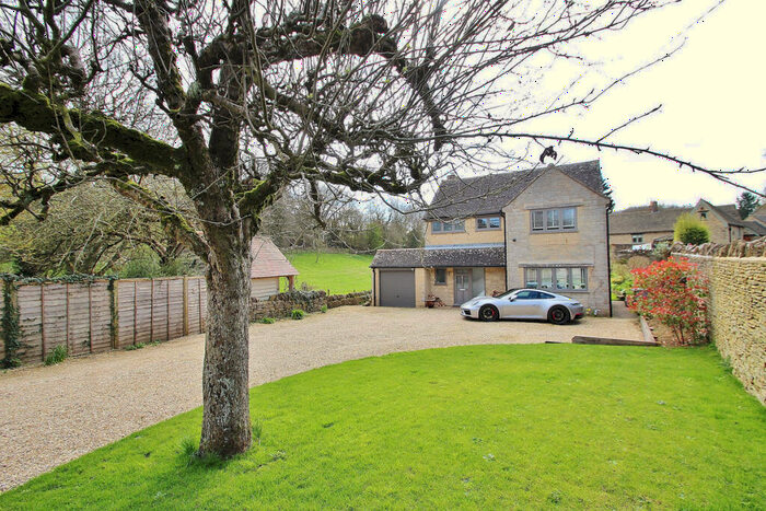 3 Bedroom Detached House For Sale In Witney Lane, Stonesfield, OX29