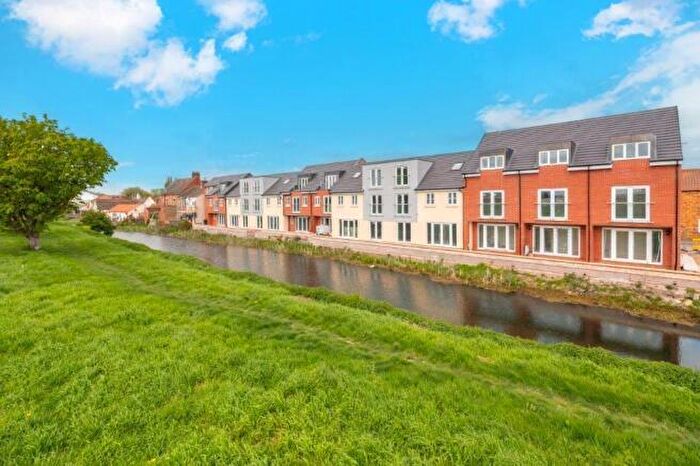 4 Bedroom Town House To Rent In Plot Eastgate, PE10