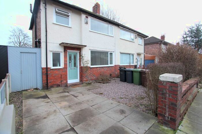 3 Bedroom Semi-Detached House To Rent In Hartdale Road, Thornton, Liverpool, L23