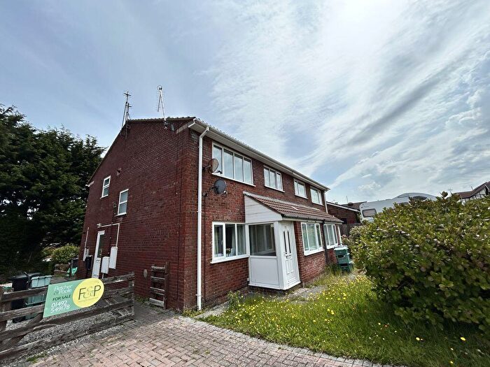 2 Bedroom Apartment For Sale In Bryn Cadno, Upper Colwyn Bay, LL29