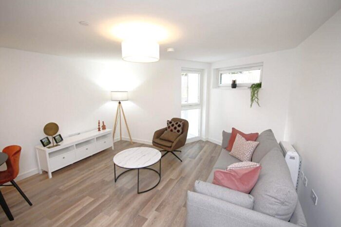 1 Bedroom Flat To Rent In L – Pinkhill Park, Edinburgh, EH12