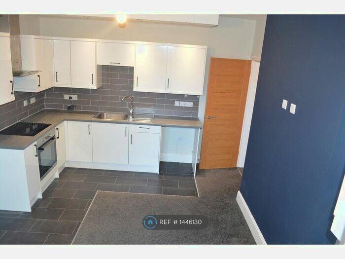 2 Bedroom Flat To Rent In Hamilton Road, Lincoln, LN5