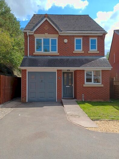 4 Bedroom Detached House To Rent In Quarry Bank Rise, Winsford, CW7