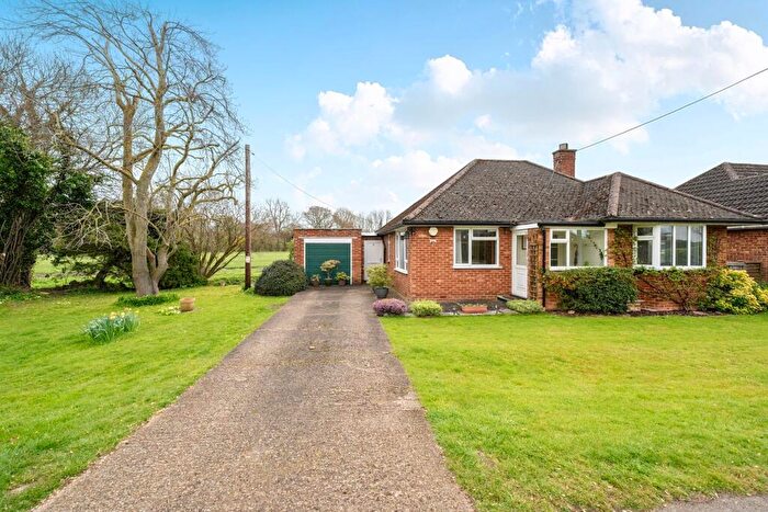 2 Bedroom Bungalow For Sale In Apsley End Road, Shillington, Hitchin, SG5