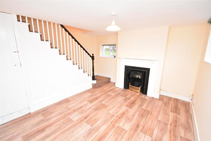 2 Bedroom Cottage To Rent In Red Hill Road, Storeton, CH63