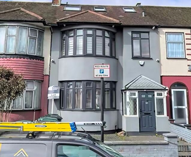 5 Bedroom Terraced House For Sale In Great Cambridge Road, London, N17