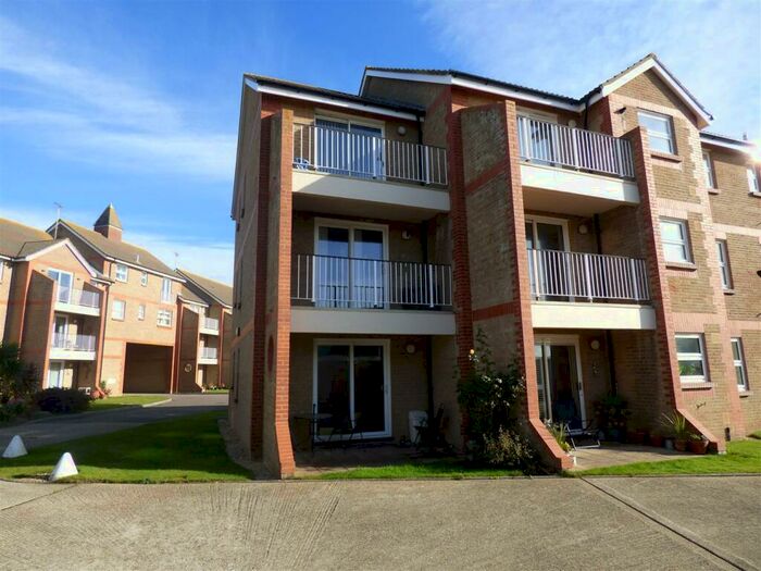 2 Bedroom Apartment To Rent In The Gilberts, Rustington, BN16