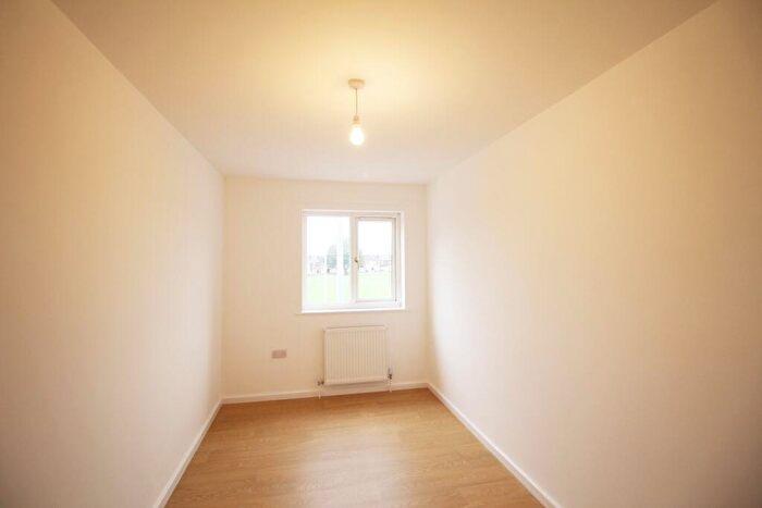 2 Bedroom Apartment To Rent In Kimberworth Road, Rotherham, S61