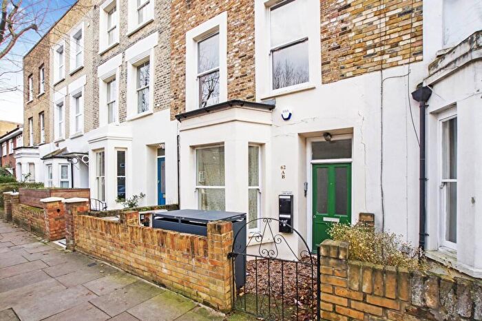 2 Bedroom Property To Rent In Kingsdown Road, London, N19