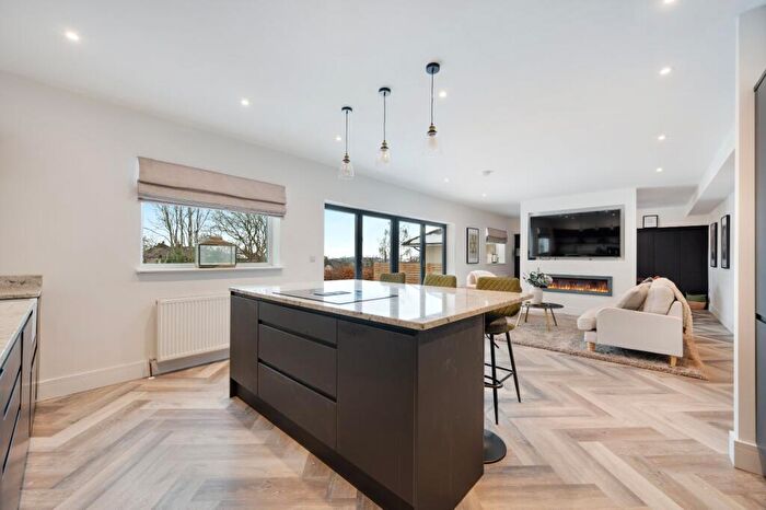 5 Bedroom Detached House For Sale In Belmont Grove, Rawdon, Leeds, West Yorkshire, LS19