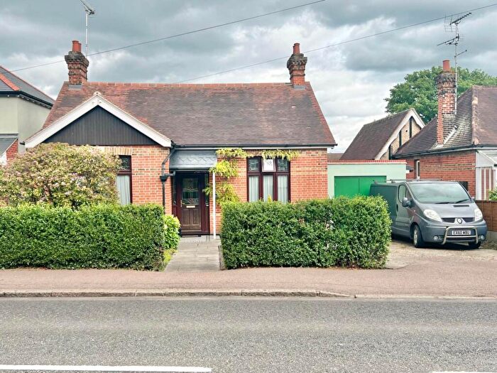 3 Bedroom Detached Bungalow For Sale In Ingrave Road, Brentwood, CM13