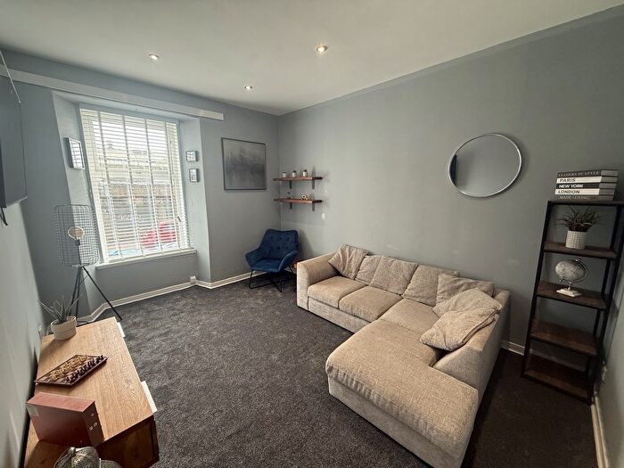 1 Bedroom Flat To Rent In Brown Constable Street, Dundee, DD4