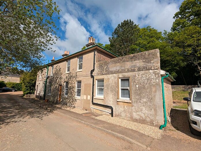 2 Bedroom Semi Detached House To Rent In Halls Hole Road, Tunbridge Wells, TN2