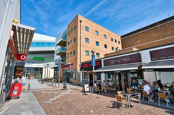 1 Bedroom Flat For Sale In Oxford Terrace, Folkestone, Kent, CT20