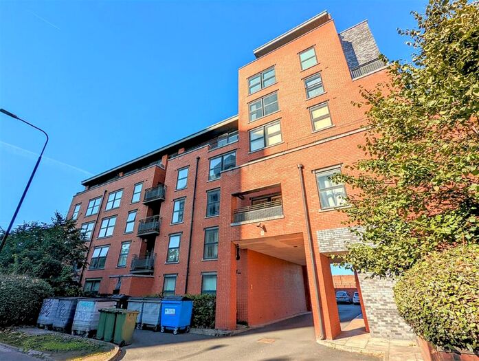 1 Bedroom Apartment To Rent In Millennium House, Chester Road, M16