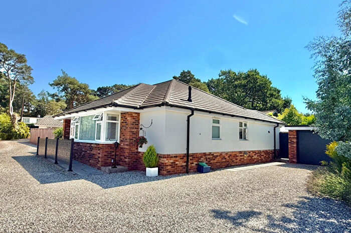 3 Bedroom Detached Bungalow For Sale In Ashley Heath, BH24