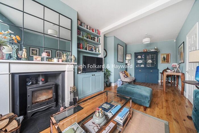 3 Bedroom Terraced House For Sale In Lilford Road, Camberwell, London, SE5