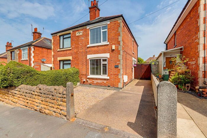 2 Bedroom Semi-Detached House For Sale In St. Bartholomews Road, Nottingham, NG3