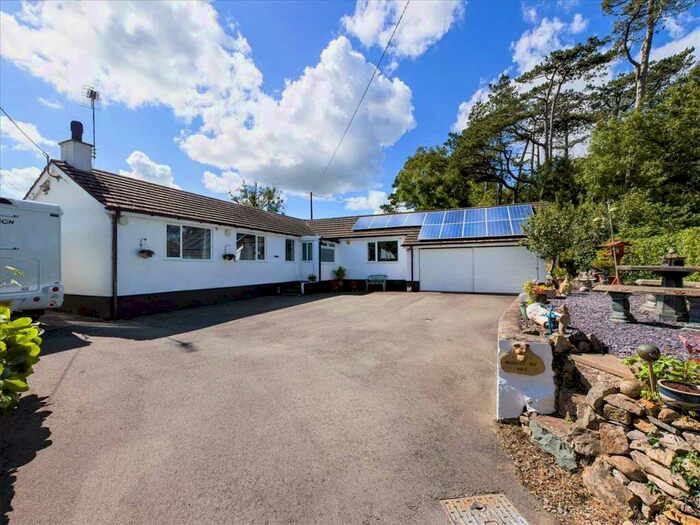3 Bedroom Detached Bungalow For Sale In Ty'n Y Berllan, Lon Clai, Red Wharf Bay, Isle Of Anglesey, LL75