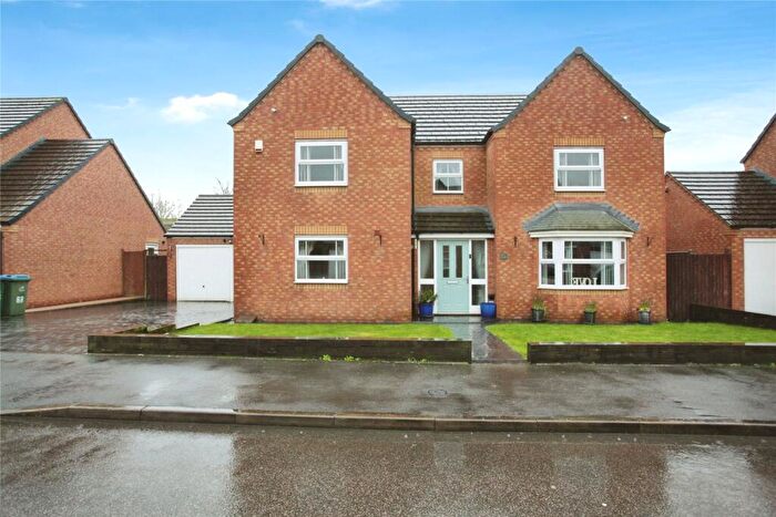 4 Bedroom Detached House For Sale In Lyons Drive, Allesley, Coventry, CV5