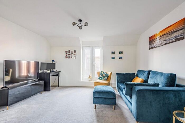 2 Bedroom Flat For Sale In Falcon Crescent, Costessey, NR8