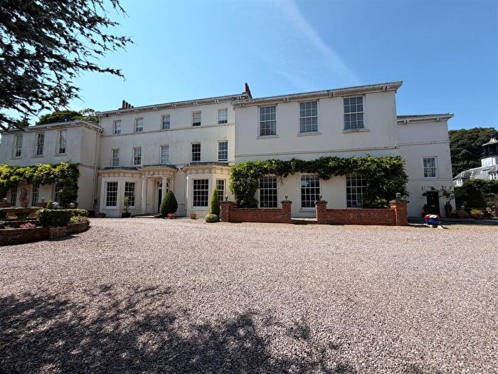2 Bedroom Apartment For Sale In Hall Park, Swanland, North Ferriby, HU14
