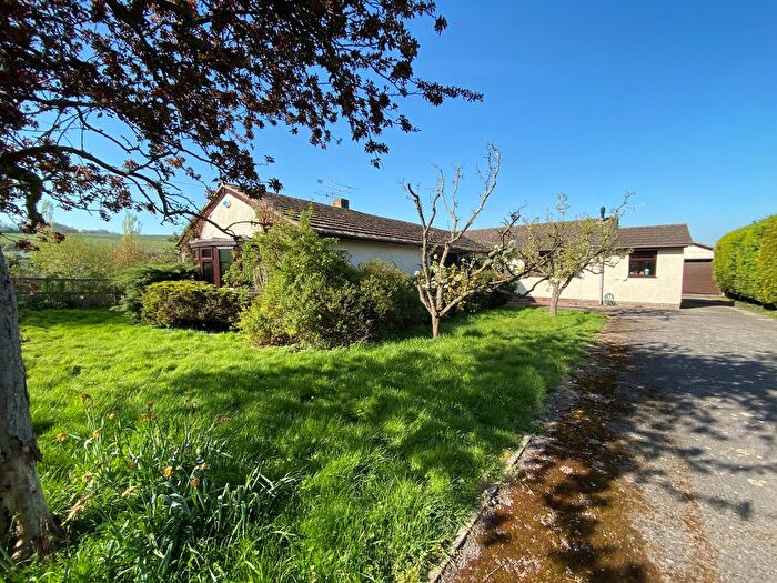 4 Bedroom Detached Bungalow For Sale In Woodway Road, Blewbury, OX11