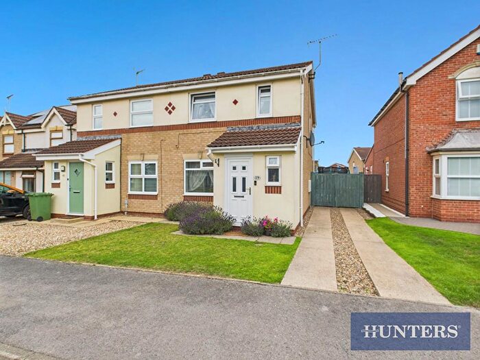 3 Bedroom Semi-Detached House For Sale In Partridge Close, Bridlington, YO15