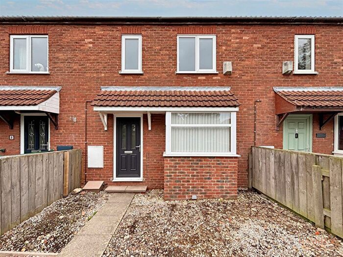 2 Bedroom Terraced House For Sale In Ebor Manor, Keyingham, HU12
