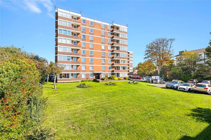2 Bedroom Flat For Sale In Dyke Road, Brighton, East Sussex, BN1