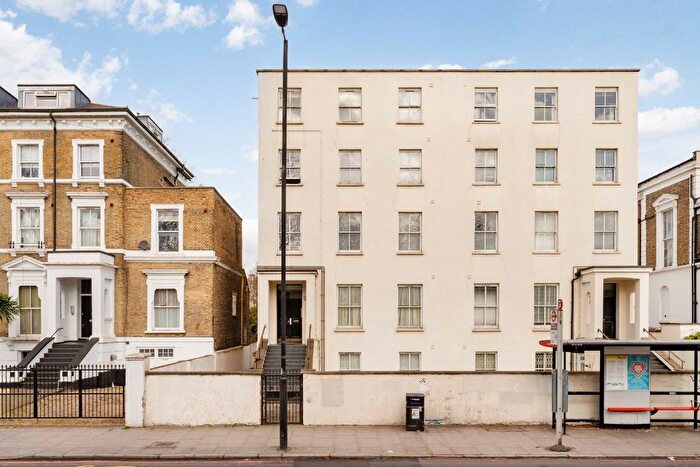 2 Bedroom Flat To Rent In Camden Road, Islington, N7