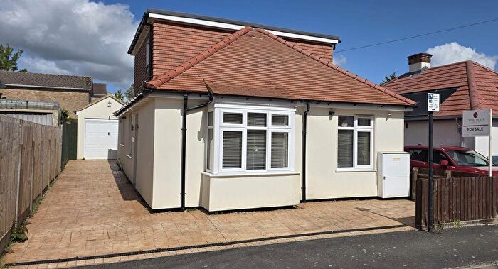 4 Bedroom Detached House For Sale In York Avenue, Headington, OX3