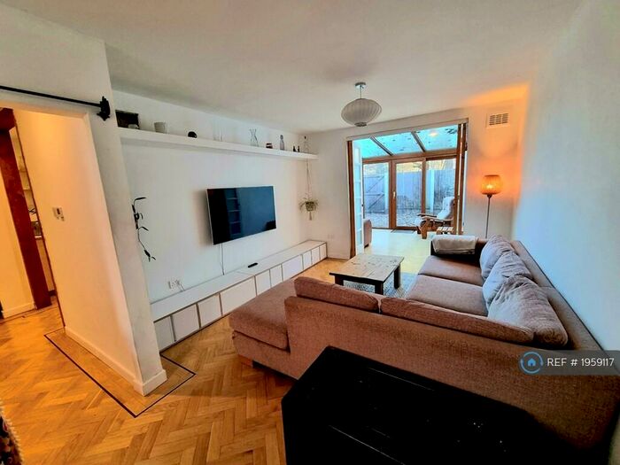 3 Bedroom Terraced House To Rent In Greens Walk, Liverpool, L17