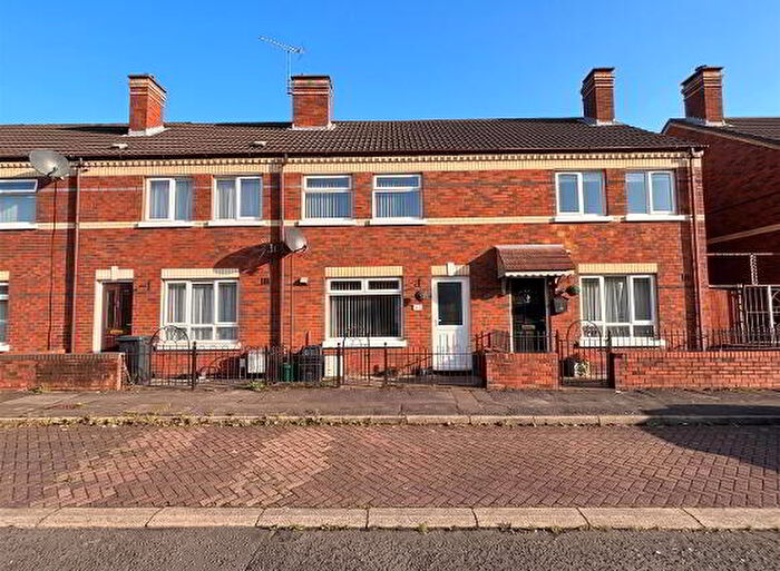 2 Bedroom TownHouse For Sale In Lancaster Street, Belfast, BT15