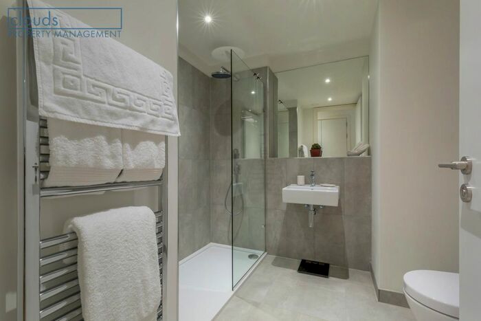 1 Bedroom Flat To Rent In Simpson Loan, Edinburgh, EH3