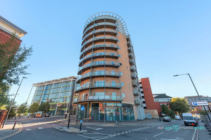 2 Bedroom Apartment To Rent In Coode House, Millsands, S3