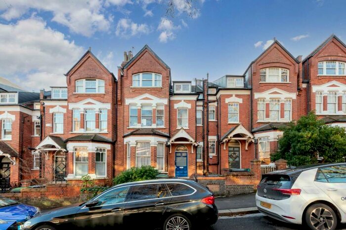1 Bedroom Flat To Rent In Jacksons Lane, Highgate, N6