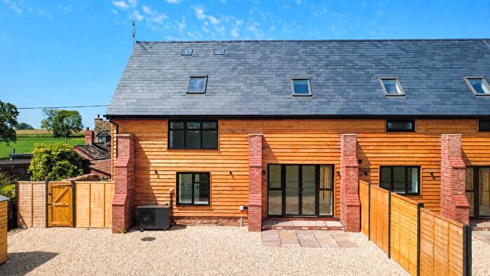 3 Bedroom Barn Conversion To Rent In Breinton, Hereford, HR4
