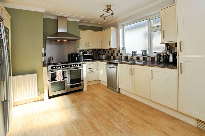 2 Bedroom Bungalow For Sale In Hilda Avenue, Tottington, Bury, BL8