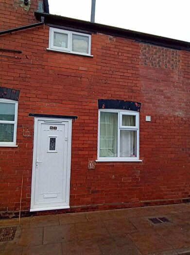 3 Bedroom Terraced House To Rent In Henry Street, Grimsby, DN31