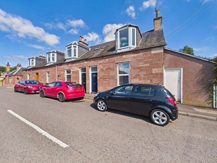 2 Bedroom End Of Terrace House For Sale In Castle Street, Perthshire, PH10