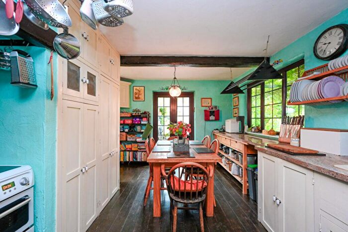 5 Bedroom Semi-Detached House For Sale In New Lane, Burscough, L40