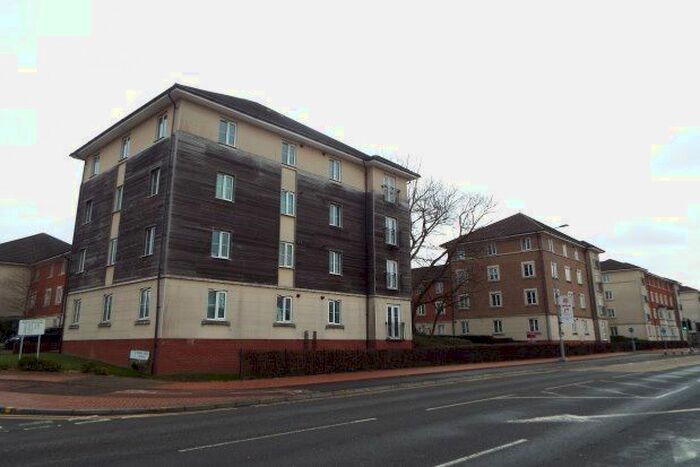 2 Bedroom Flat To Rent In Ffordd James Mcghan, Cardiff, CF11