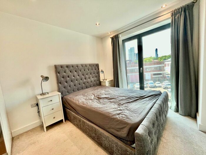 2 Bedroom Flat To Rent In Mabgate House, Mabgate, Leeds, LS9